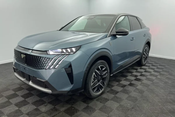 PEUGEOT 3008 GT Hybrid 145 e-DCS6