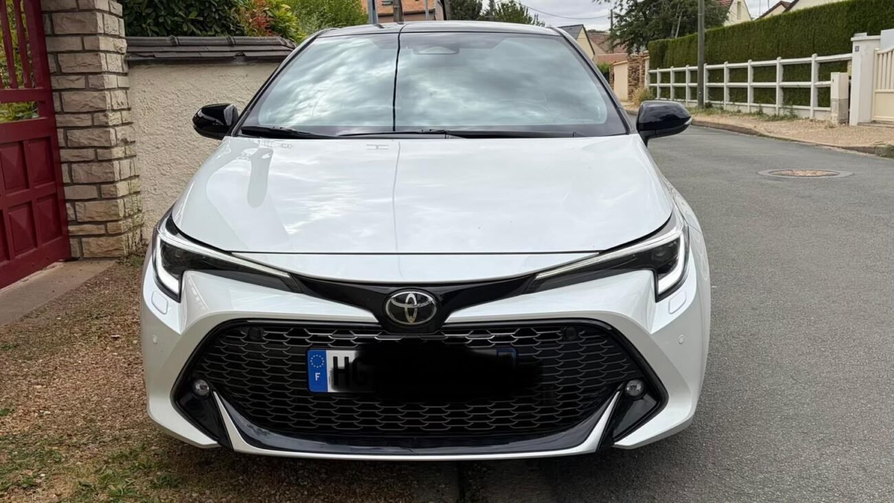 TOYOTA COROLLA GR SPORT 1.8 Hybride 140 ch - Image 3