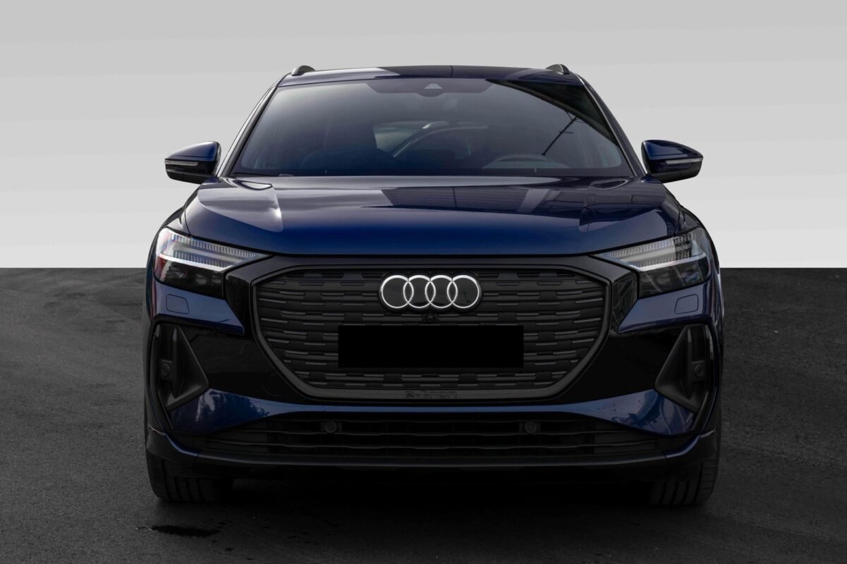 AUDI Q4 E-TRON 40 S LINE BUSINESS - Image 2