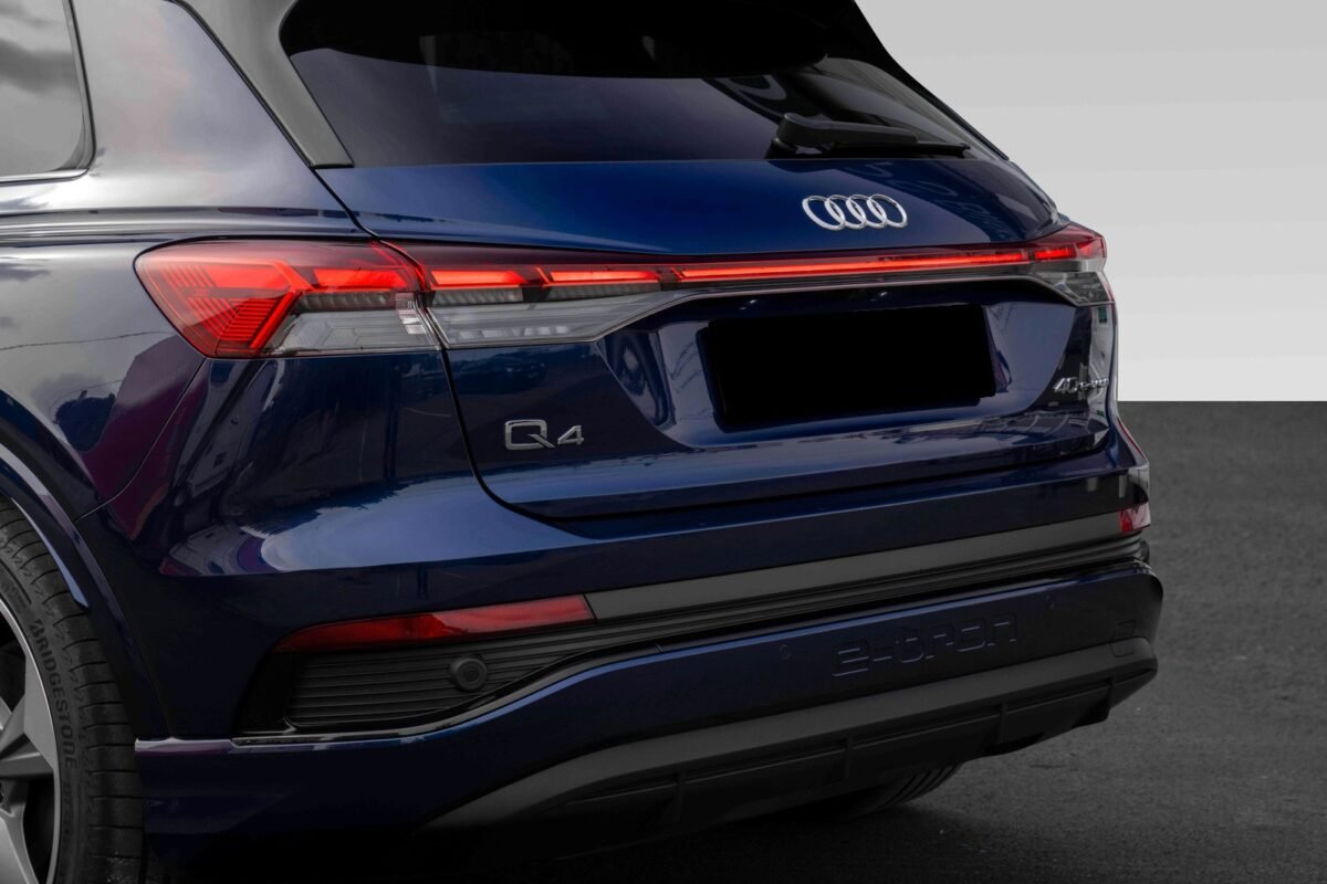 AUDI Q4 E-TRON 40 S LINE BUSINESS - Image 6