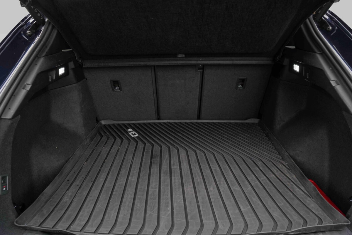 AUDI Q4 E-TRON 40 S LINE BUSINESS - Image 20