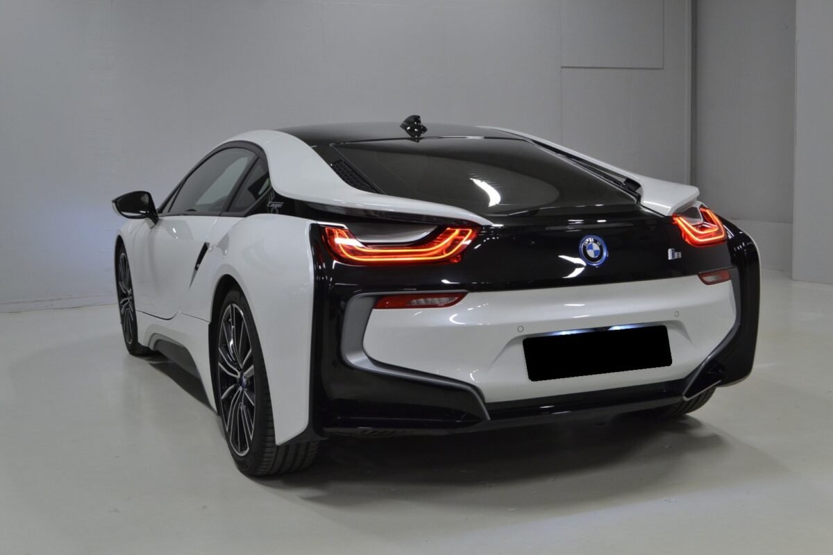 BMW i8 I (I12) 374CH - Image 11