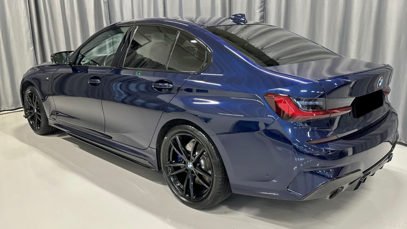 BMW SERIE 3 330E XDRIVE M-SPORT - Image 2