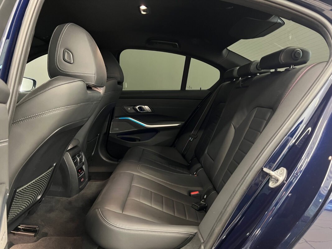 BMW SERIE 3 330E XDRIVE M-SPORT - Image 14