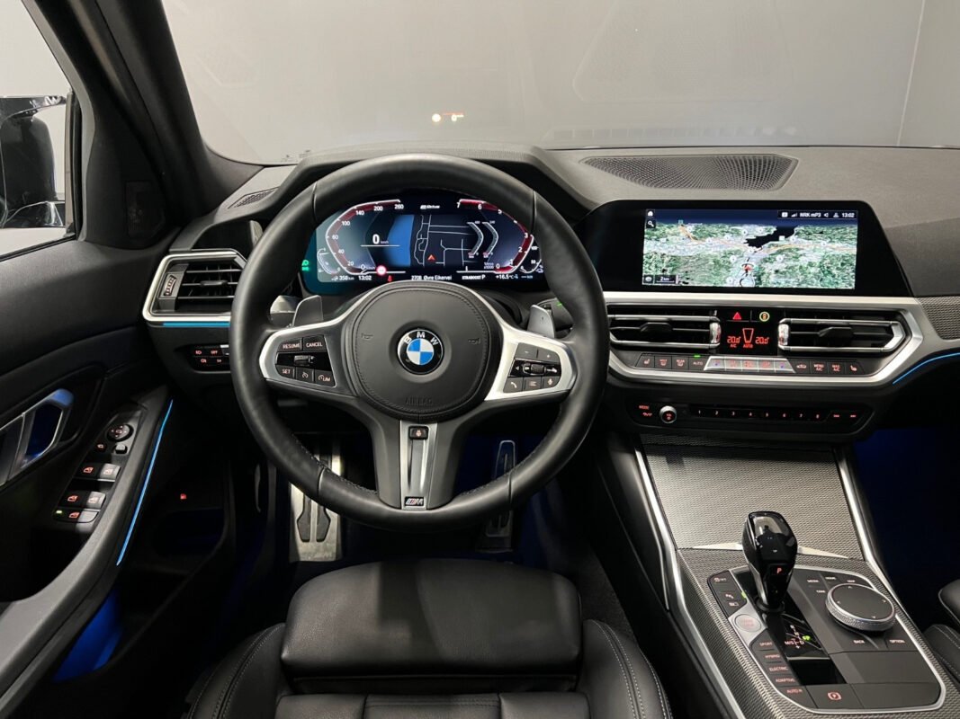 BMW SERIE 3 330E XDRIVE M-SPORT - Image 18