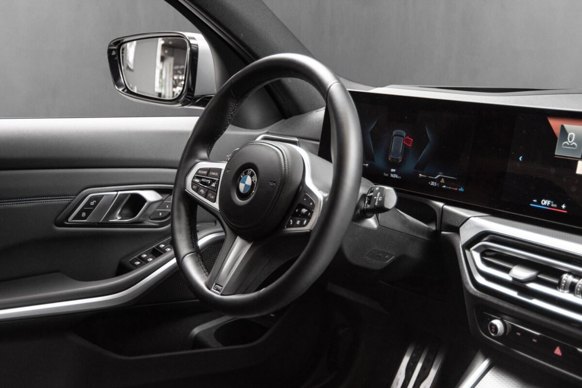 BMW SERIE 3 TOURING VII 320DA XDRIVE M-SPORT - Image 9