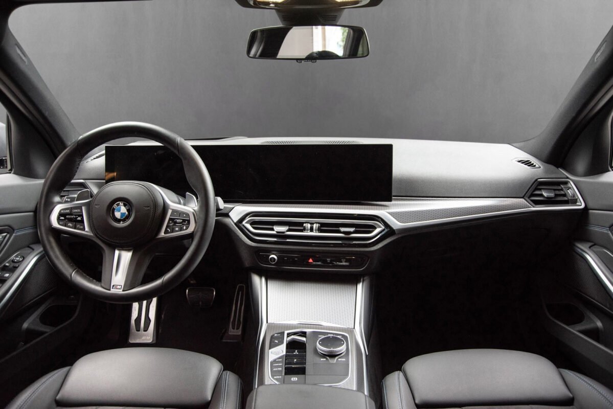 BMW SERIE 3 TOURING VII 320DA XDRIVE M-SPORT - Image 12