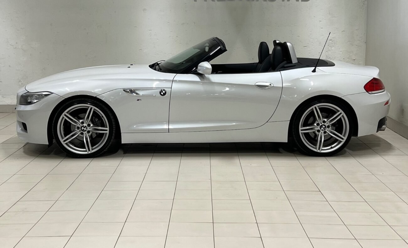 BMW Z4 ROADSTER II SDRIVE18i M SPORT - Image 2