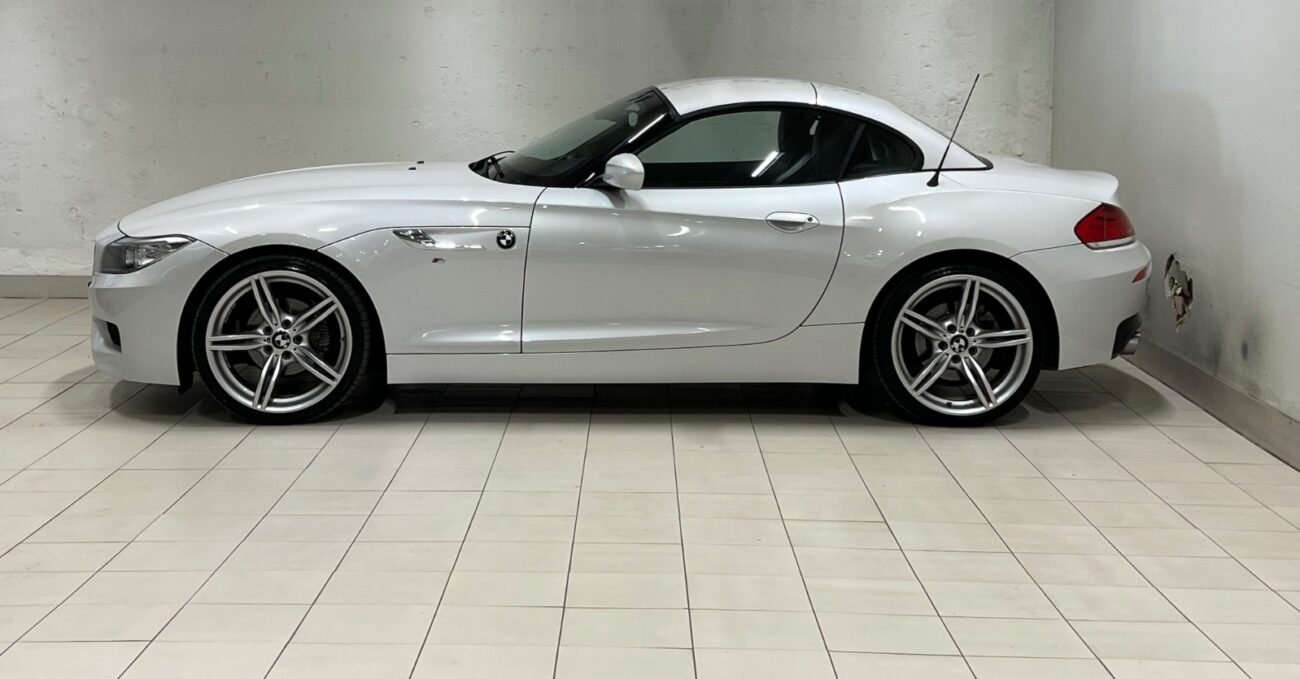 BMW Z4 ROADSTER II SDRIVE18i M SPORT - Image 13