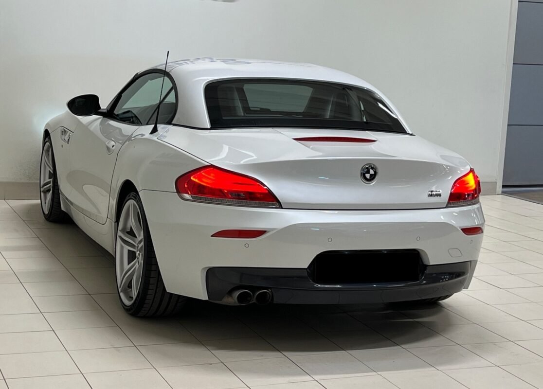 BMW Z4 ROADSTER II SDRIVE18i M SPORT - Image 14