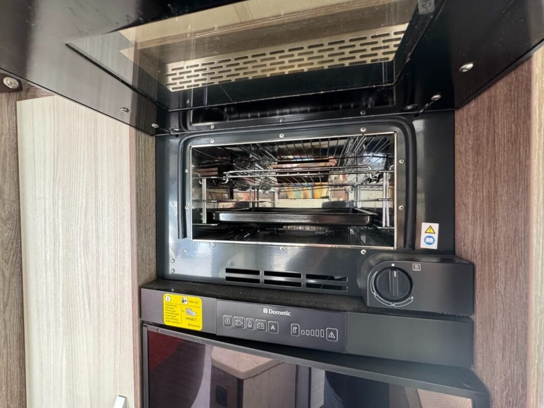 BÜRSTNER BT6651 - Image 18