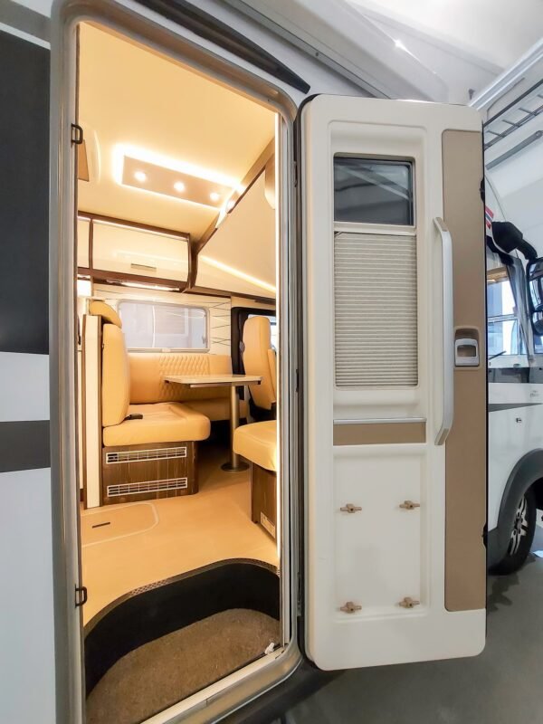 BÜRSTNER ELEGANCE i 728 G - Image 19