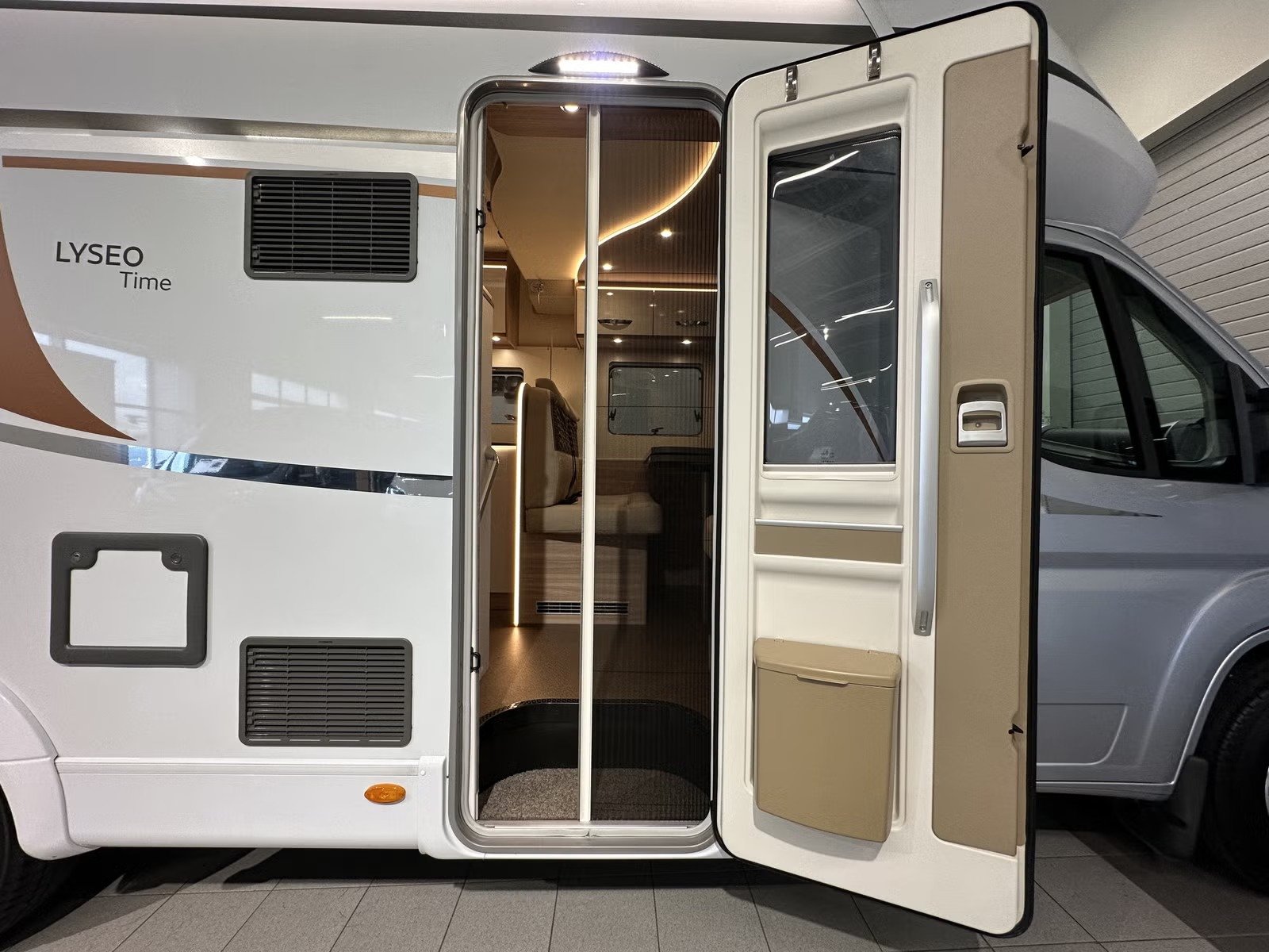 BÜRSTNER LYSEO T 700 HARMONY LINE I - Image 6