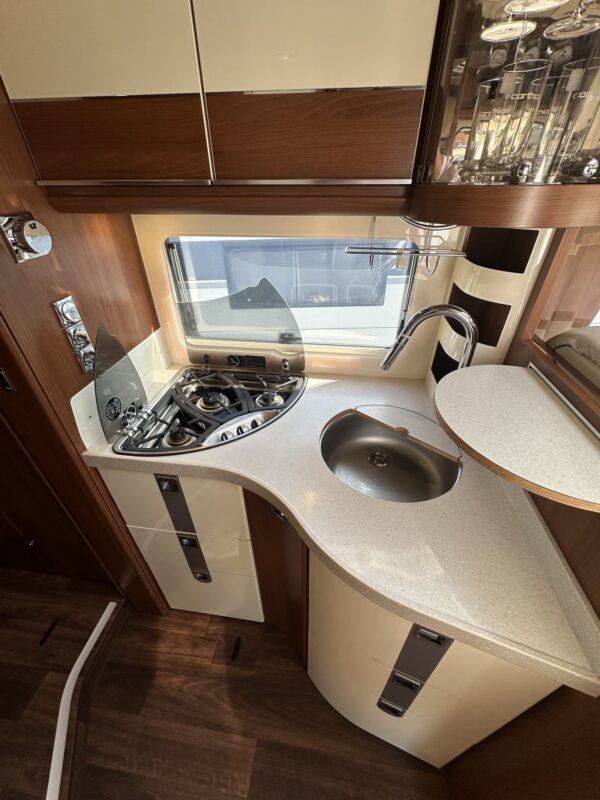CARTHAGO CHIC E-LINE I 51 QB SUITE - Image 17