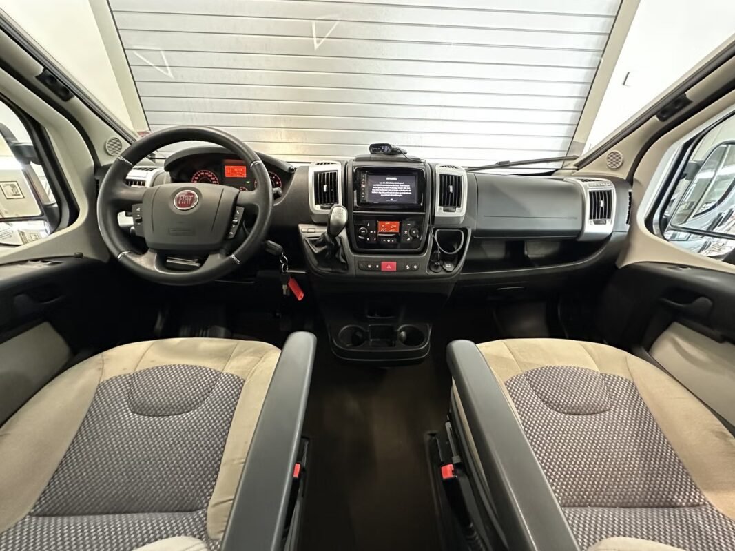 CARTHAGO MALIBU CHARMING VAN 640 GT - Image 7