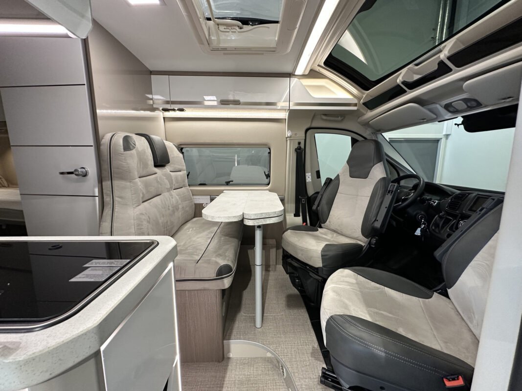 CHALLENGER ROAD EDITION PREMIUM V217 - Image 8