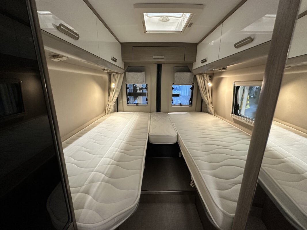 CHALLENGER ROAD EDITION PREMIUM V217 - Image 9