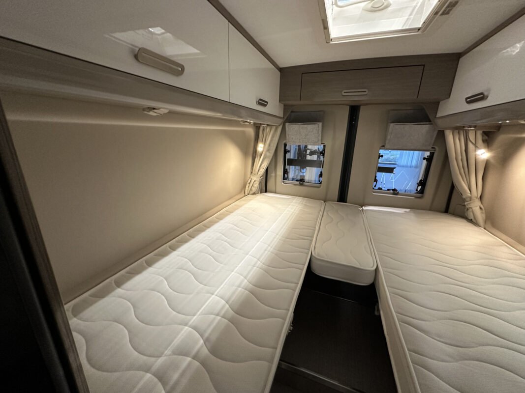 CHALLENGER ROAD EDITION PREMIUM V217 - Image 10