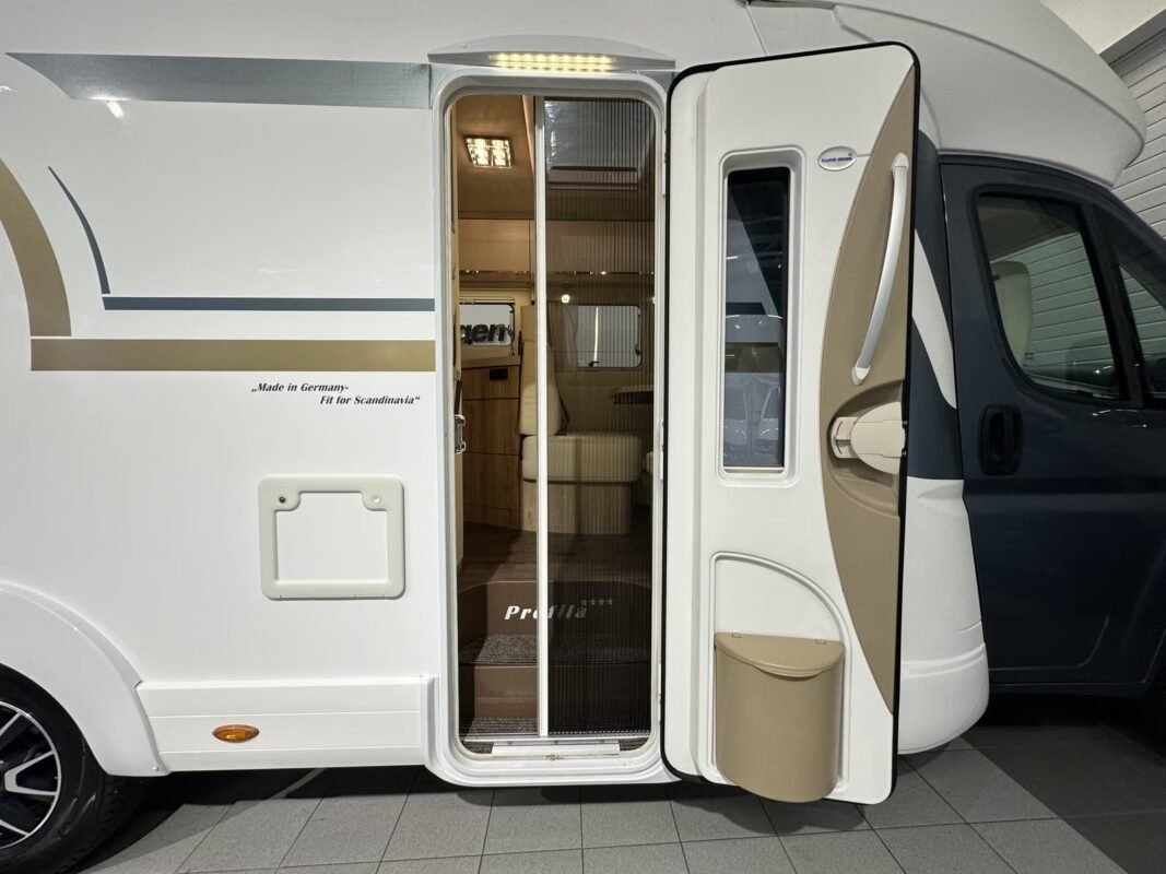 EURA MOBIL PROFILA T 695 EB - Image 6