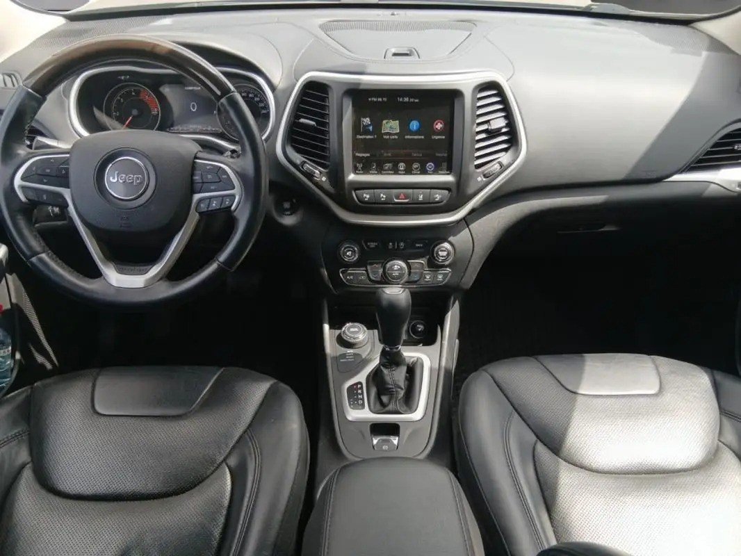 JEEP CHEROKEE 2.2 MULTIJET 200 CH OVERLAND - Image 5