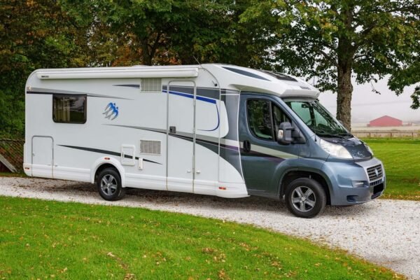 KNAUS SKY TI 700 MX