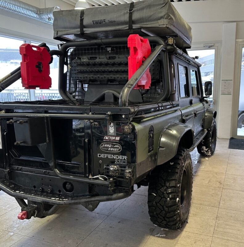 LAND ROVER DEFENDER 110 STATION WAGON TD5 - Image 6