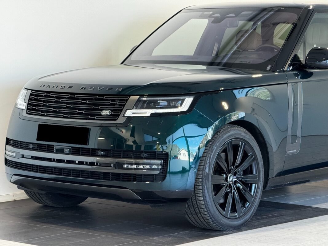 LAND ROVER RANGE ROVER D350 AUTOBIOGRAPHIE SVO - Image 2