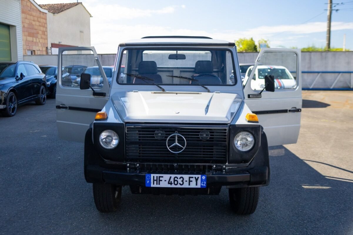 MERCEDES-BENZ 290 GD PICK-UP - Image 2