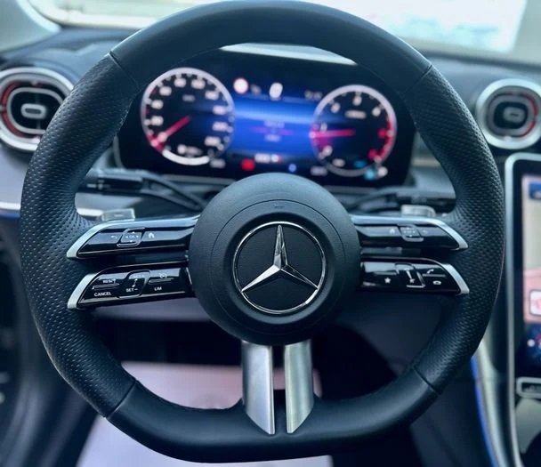 MERCEDES-BENZ CLASS C IV (2) 220 D AMG LINE 4MATIC 9G-TRONIC - Image 19