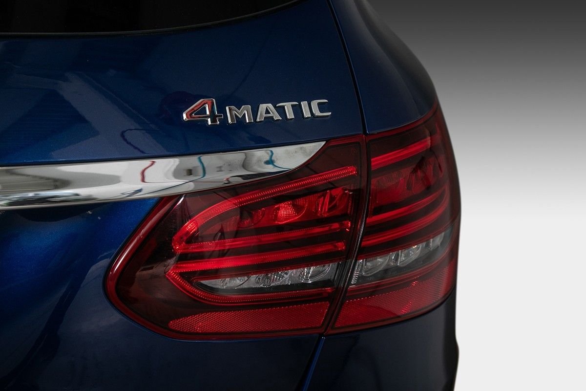 MERCEDES-BENZ CLASSE C IV 220 D 194 CH AMG LINE 4MATIC 9G-TRONIC - Image 10