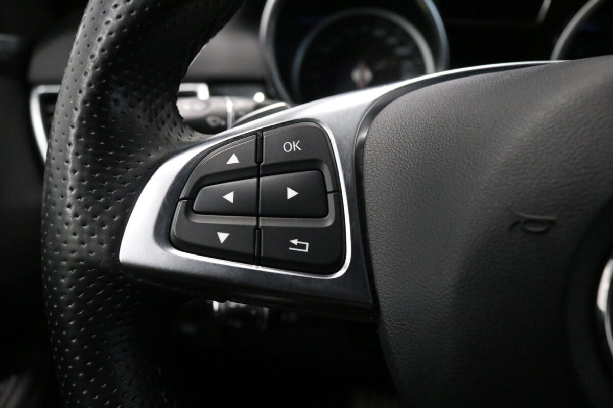 MERCEDES-BENZ COUPE I 350 D 258CH FASCINATION 4MATIC 9G-TRONIC - Image 17