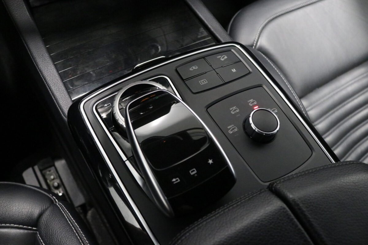MERCEDES-BENZ COUPE I 350 D 258CH FASCINATION 4MATIC 9G-TRONIC - Image 20