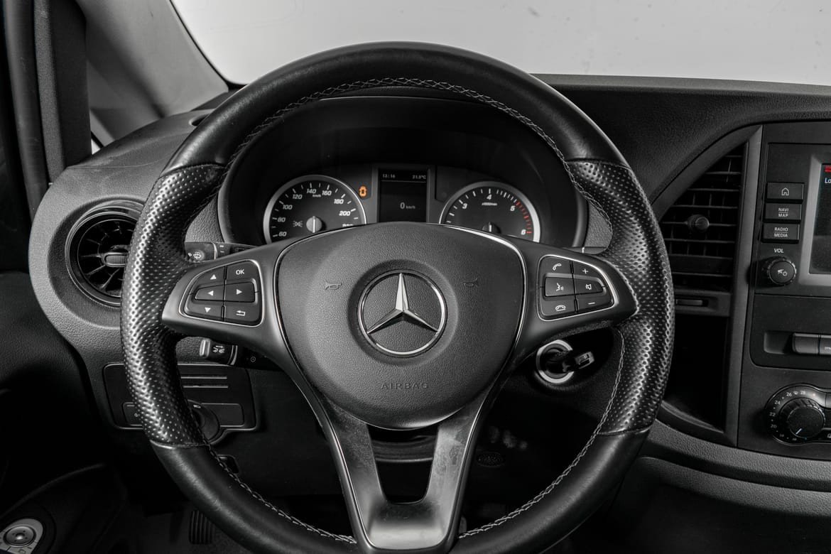 MERCEDES-BENZ VITO TOURER III 116 CDI LONG FIRST 9G TRONIC - Image 8