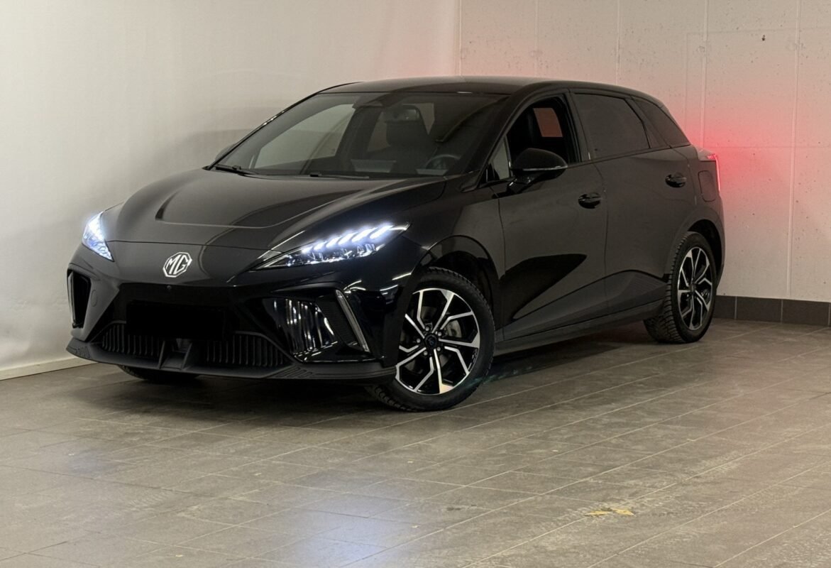 MG MOTOR MG4 EV LUXURY - Image 4
