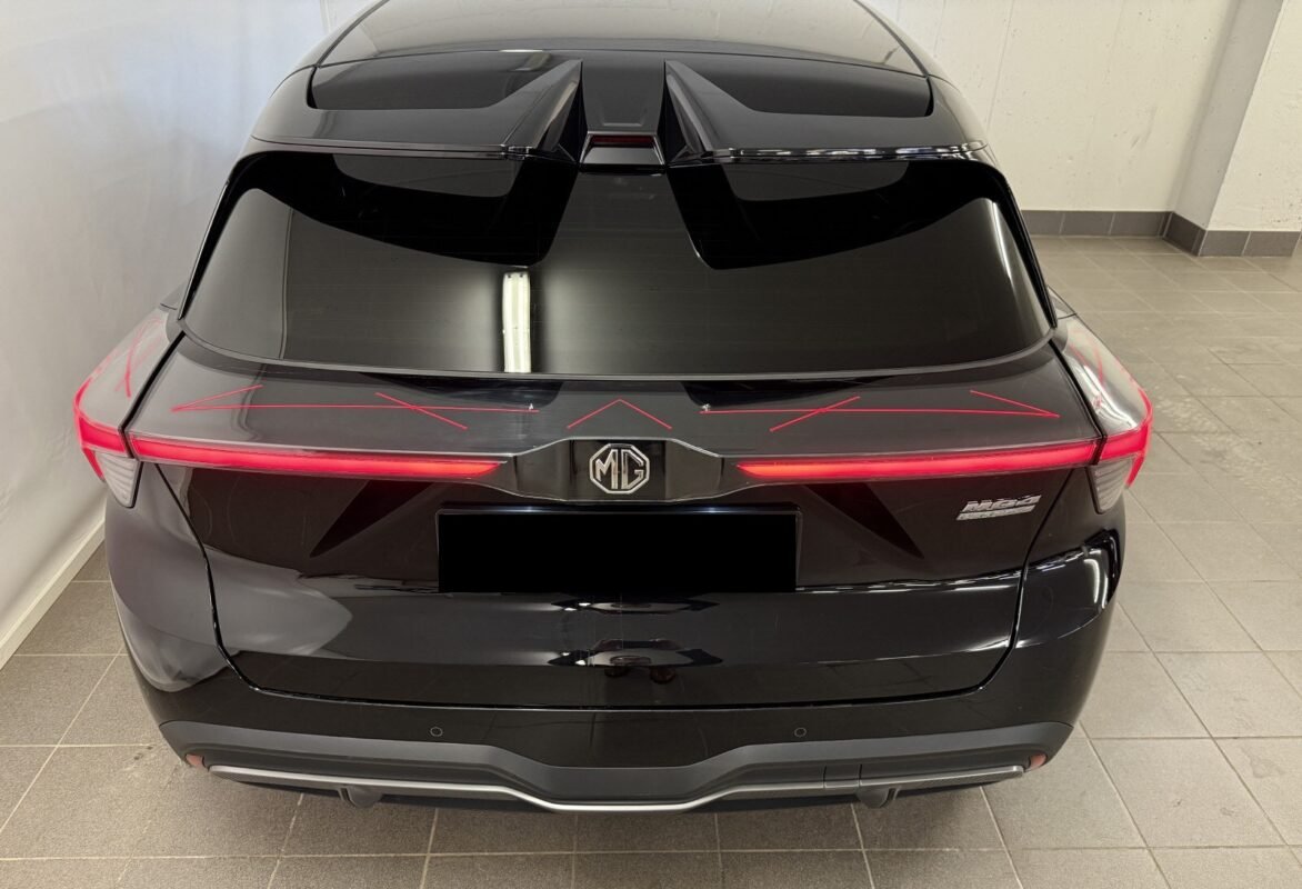 MG MOTOR MG4 EV LUXURY - Image 8