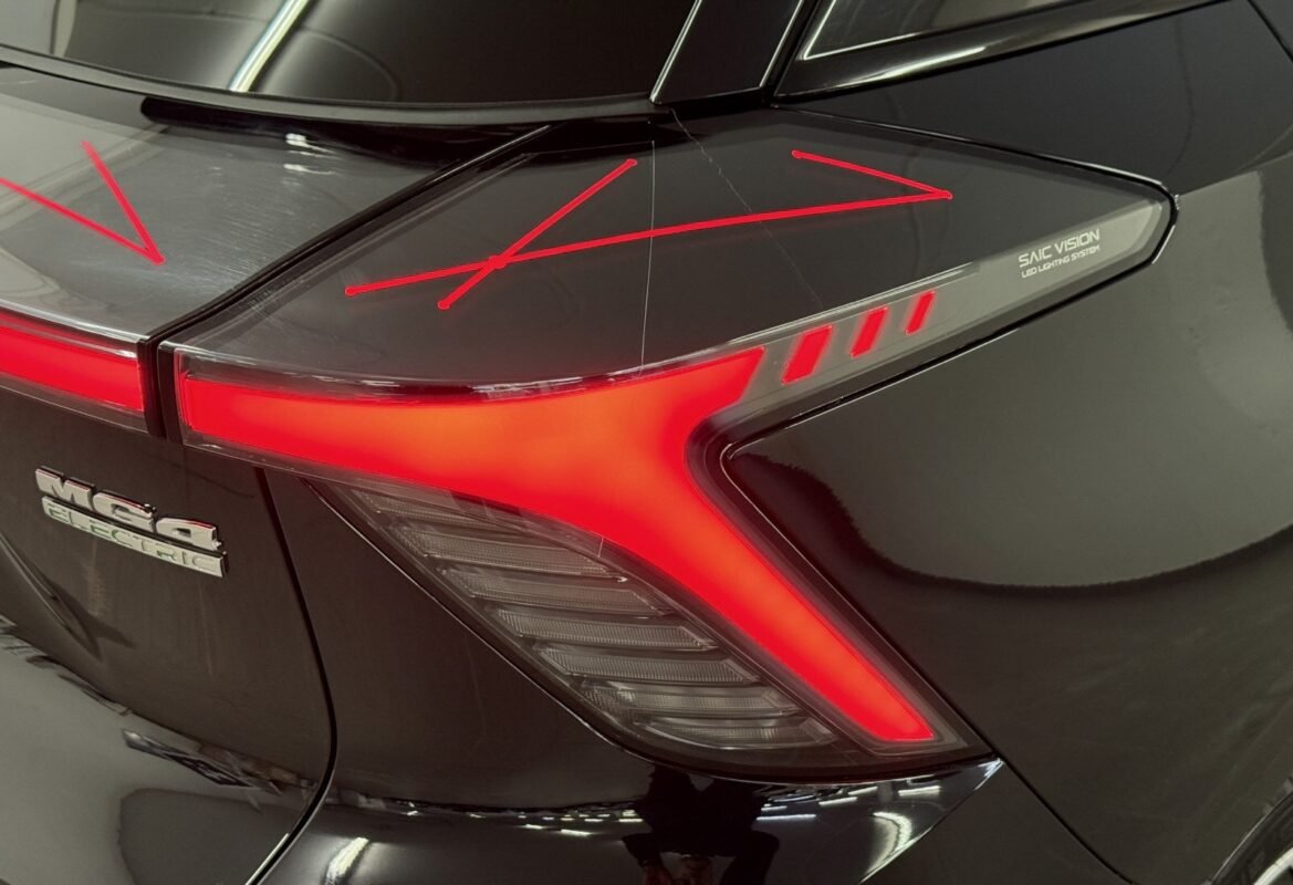 MG MOTOR MG4 EV LUXURY - Image 9