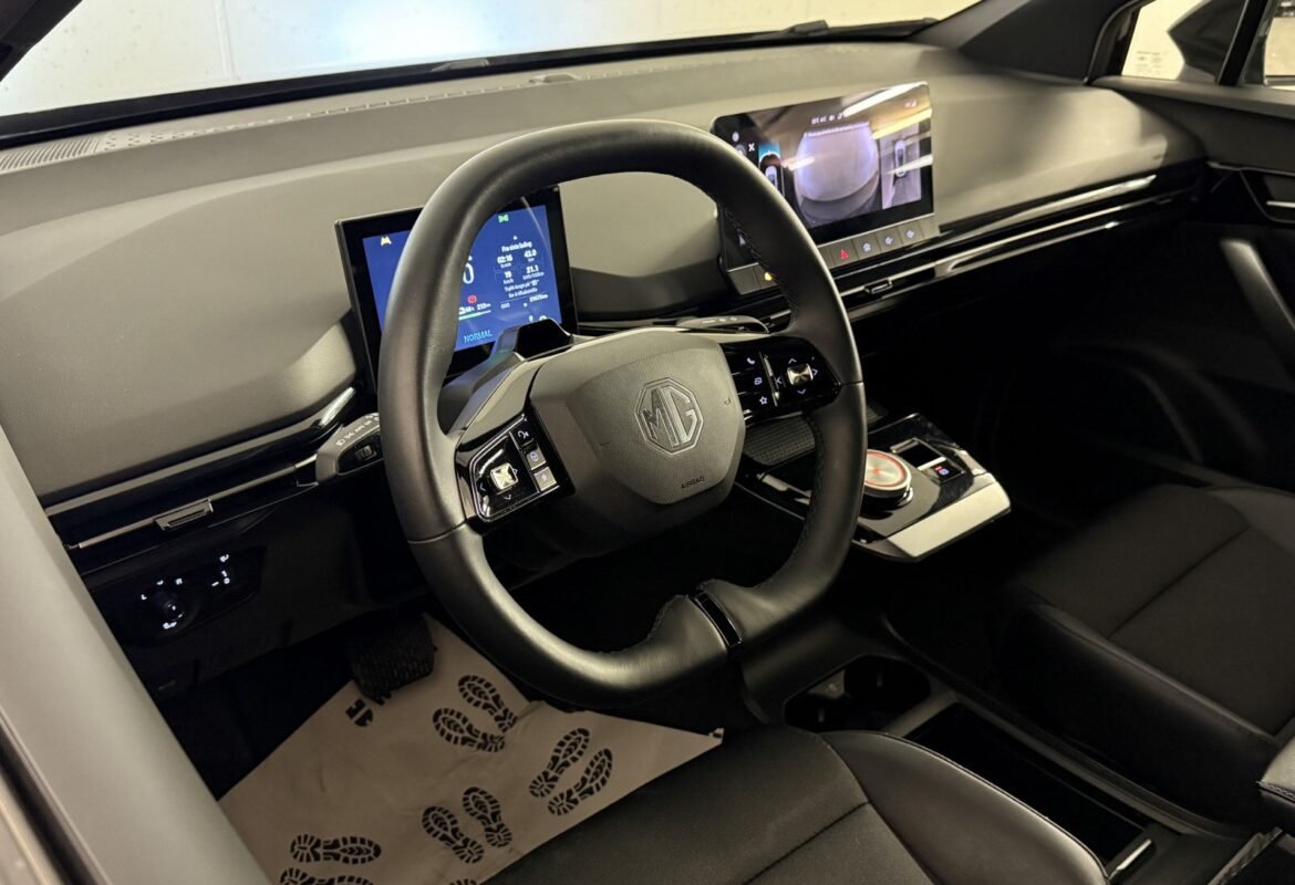 MG MOTOR MG4 EV LUXURY - Image 11