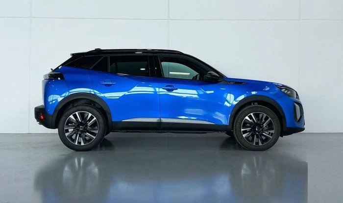 PEUGEOT 2008 II 1.5 BLUEHDI 130CH S&S GT EAT8 - Image 5