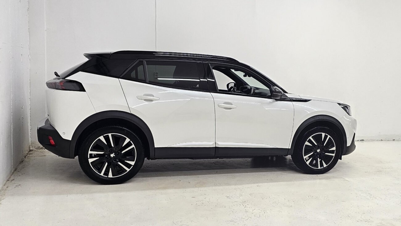 PEUGEOT 2008 II E-2008 136 CH GT LINE - Image 7