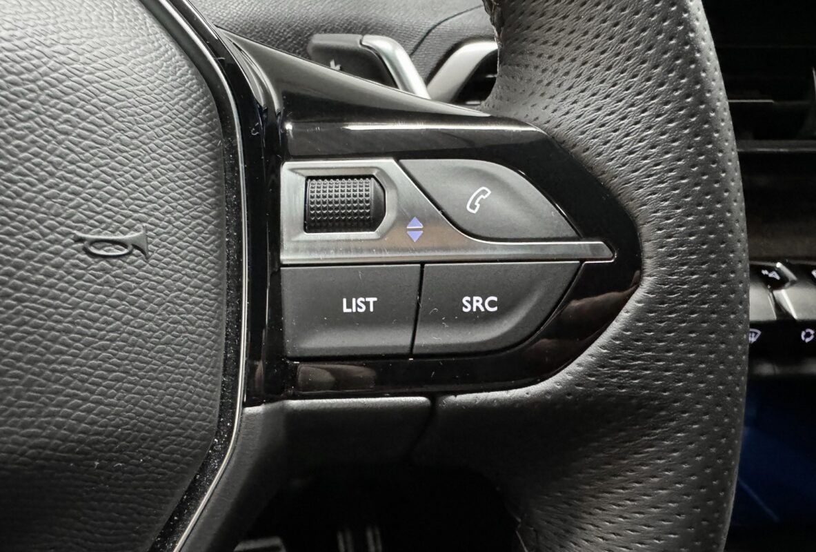 PEUGEOT 5008 II 1.5 BLUEHDI 130CH S&S GT PACK EAT8 - Image 18