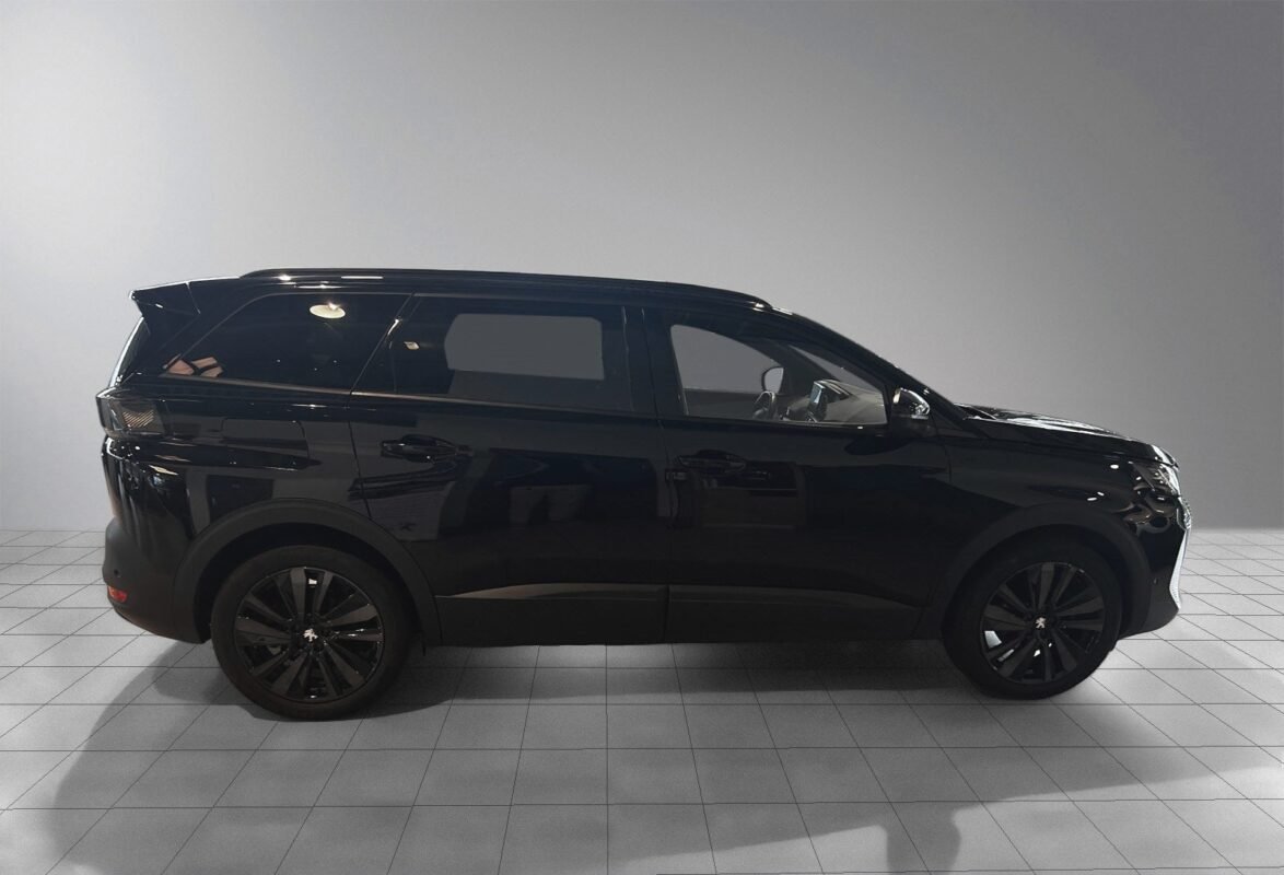 PEUGEOT 5008 II 1.5 BLUEHDi 130CH S&S GT PACK EAT8 BLACK PACK - Image 6