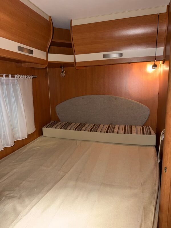 PILOTE P 716 AVENTURA - Image 20