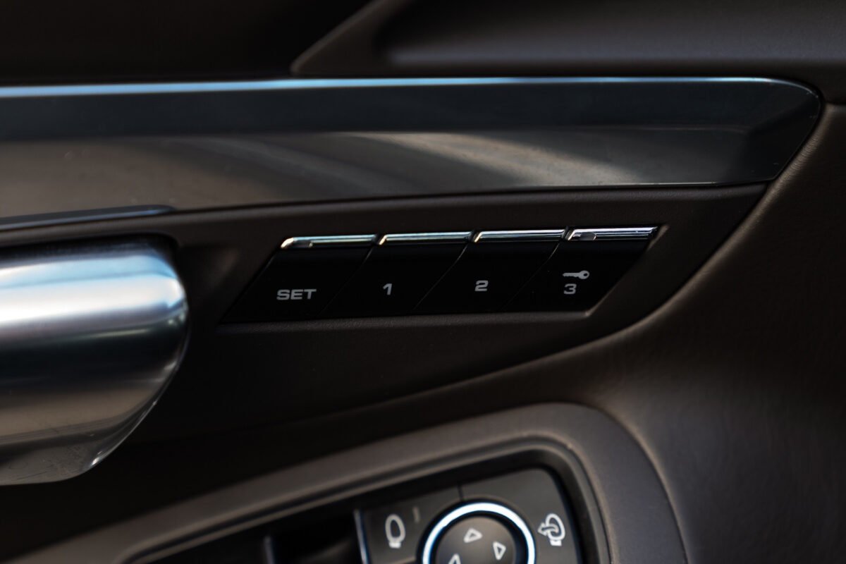 PORSCHE 911 COUPE V (991) CARRERA S PDK - Image 19