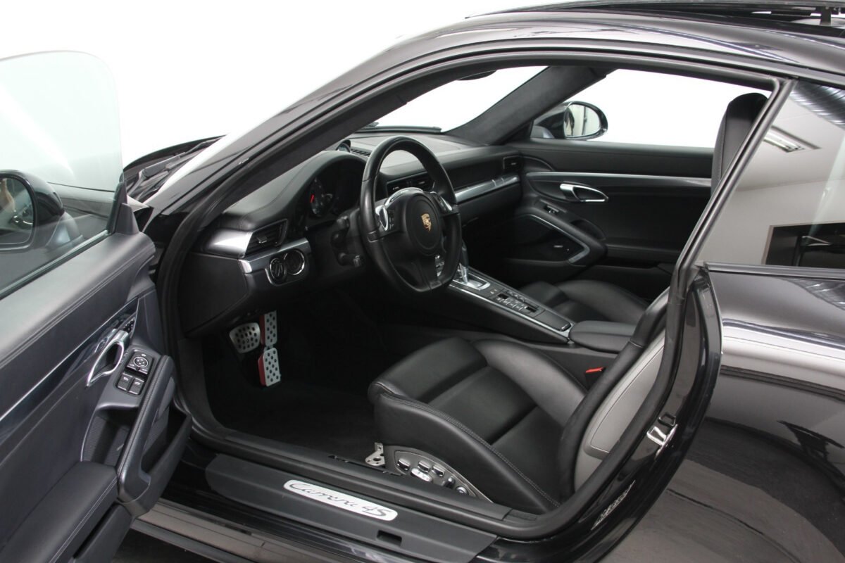 PORSCHE 911 COUPE V (991) CARRERA 4S PDK - Image 17