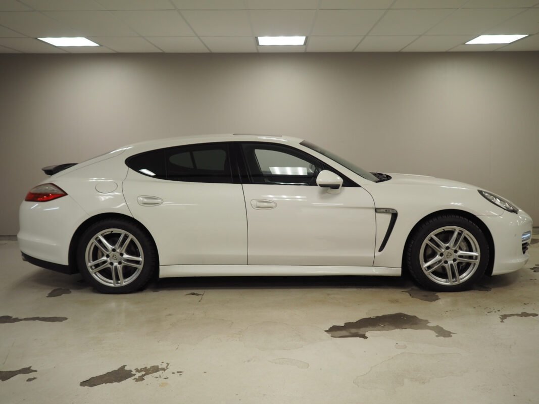 PORSCHE PANAMERA I (970) 3.0 - Image 2