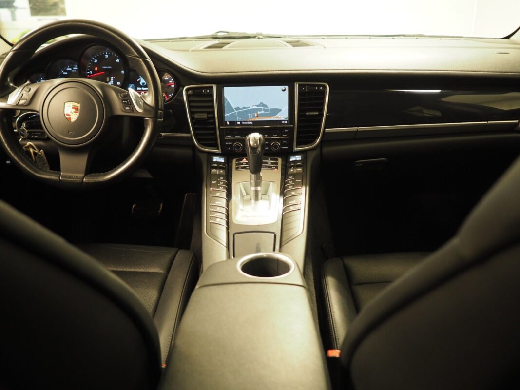 PORSCHE PANAMERA I (970) 3.0 - Image 7