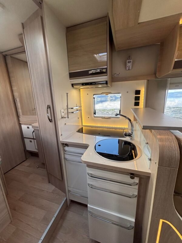 RAPIDO 650 FF - Image 11