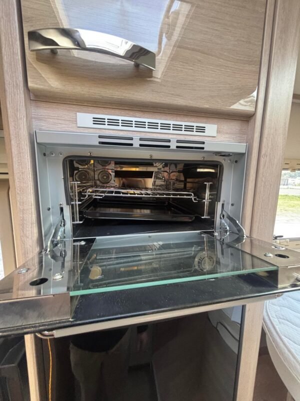 RAPIDO 650 FF - Image 14