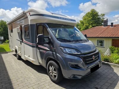 RAPIDO 696F