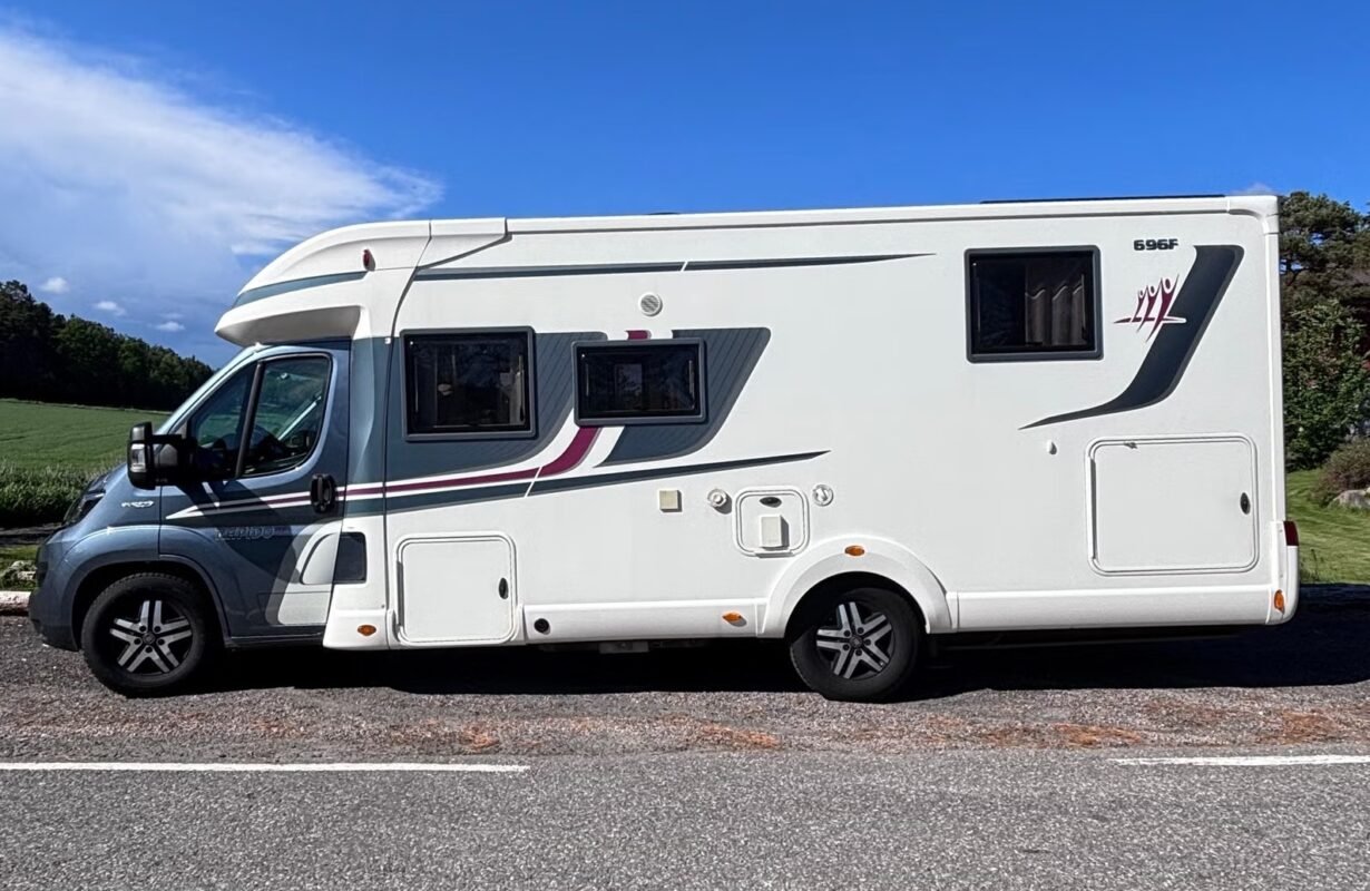 RAPIDO 696F - Image 2